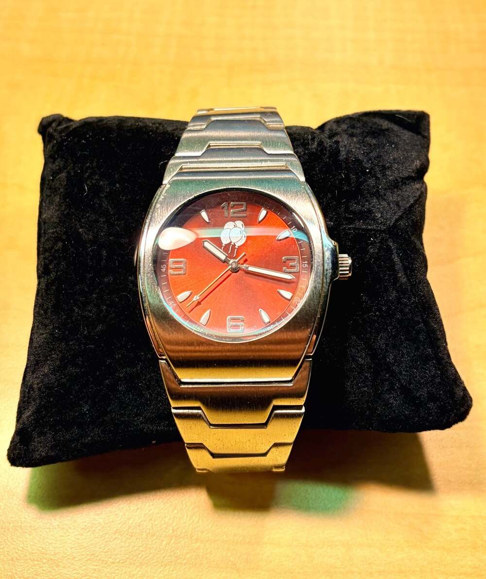 Men’s Vintage Pedre Stainless Steel Quartz Watch with Red Sunburst Dial